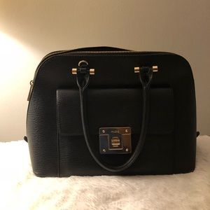Aldo black medium sized satchel